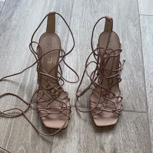 New SCHUTZ Heyde Nude Lace-Up Strappy High Heel Sandals - Size 8.5